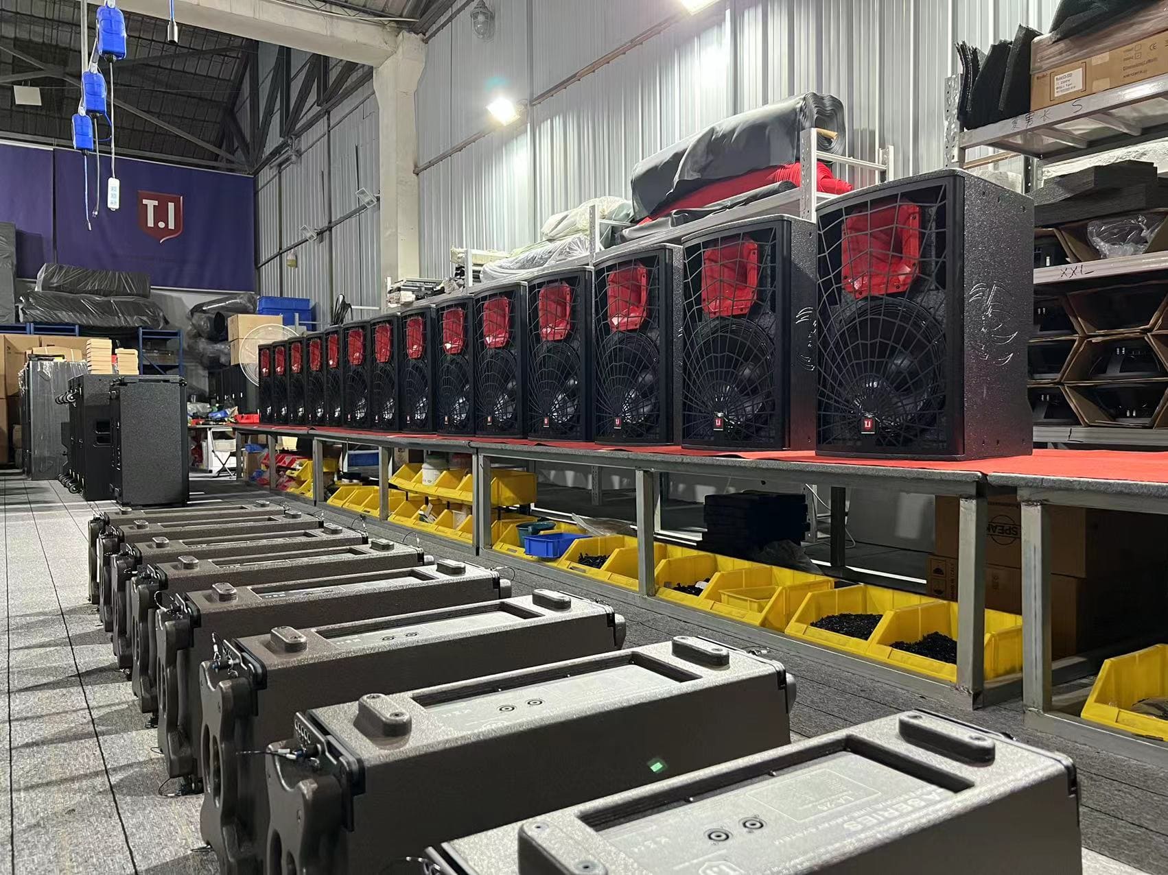 LA-25 Line Array is Your Event's Secret Weapon