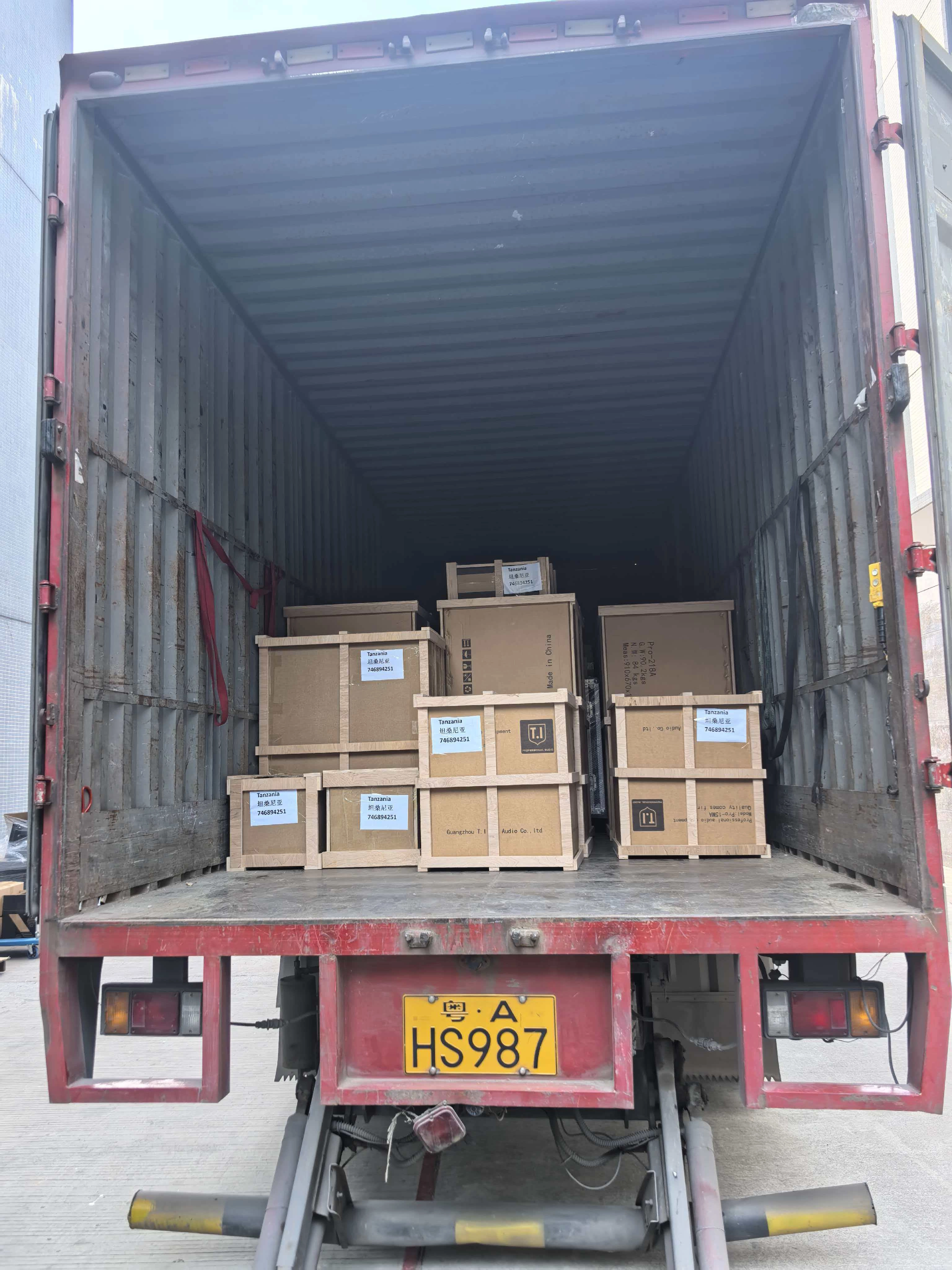 Pro-3123 Dual 12-Inch Line Array System has been shipped on schedule (2)