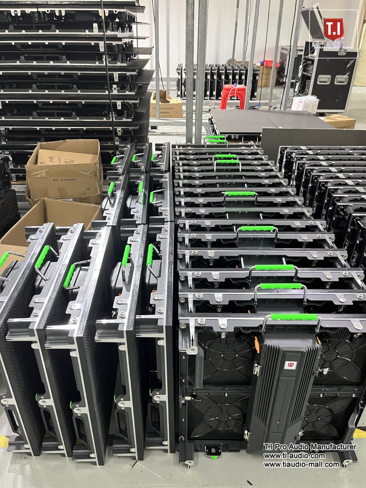 Fully solution plan in T.I Production factory line.
Sound system,stage lighting,stage truss,led screen fully one stop solution in T.I Factory.