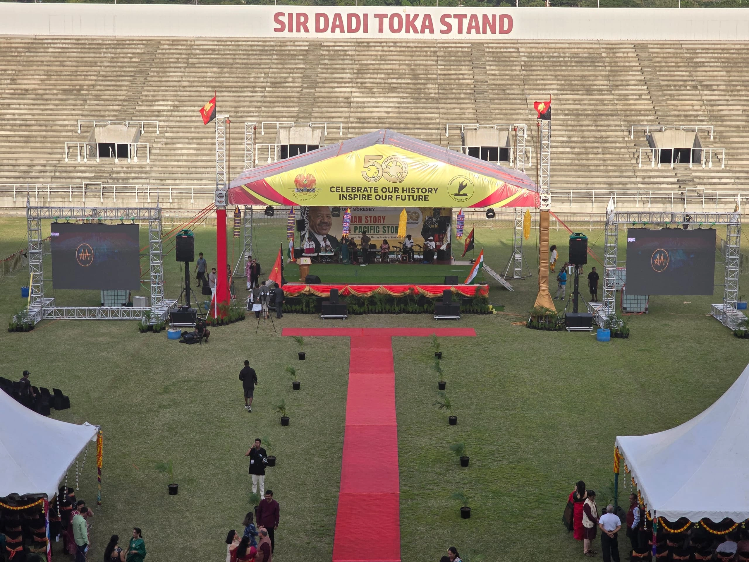 Complete-set-line-array-system,Lighting,stage-truss-and-led-screen-in-Port-Moresby,-Papua-New-Guinea. Complete set line array system,Lighting,stage truss and led screen in Port Moresby, Papua New Guinea.