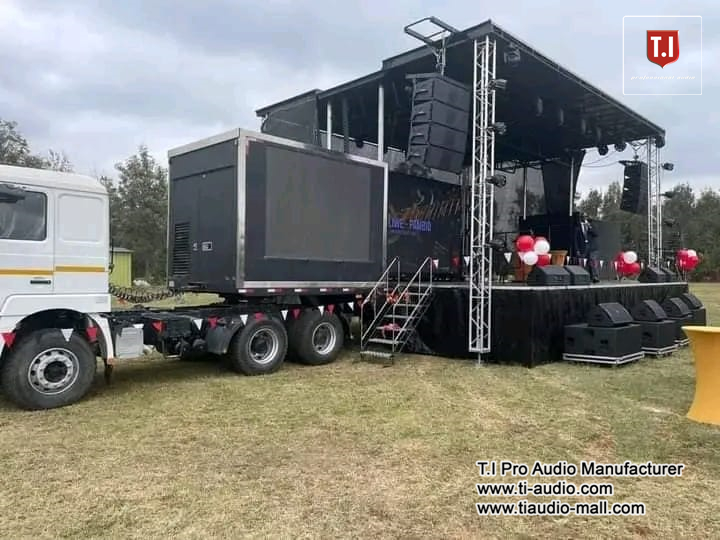 Stage Truck By T.I International Install.
Full Truck with sound,lighting,truss and led fully stage truck solution.