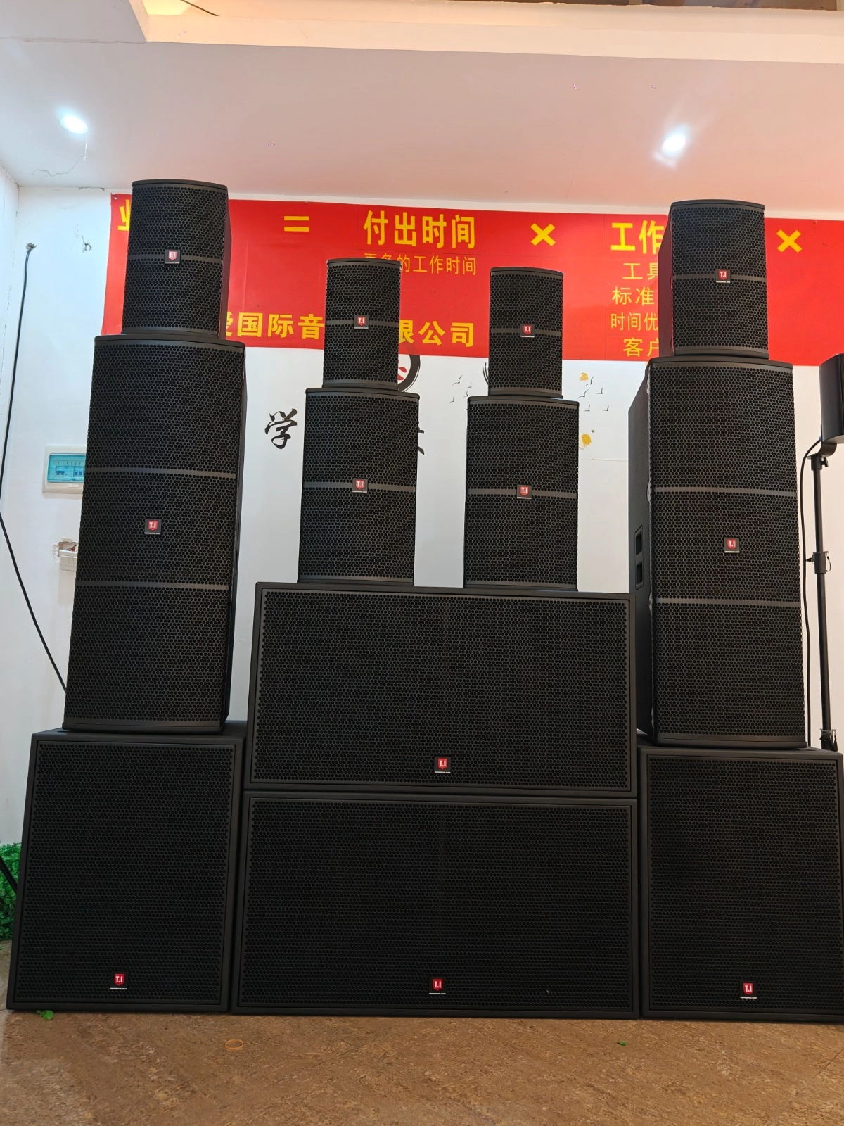 Ti series speaker hot for Distributors Only. 2025 most popular series with great sound,MOQ is 50 pieces total in one series order. 🔥🔥