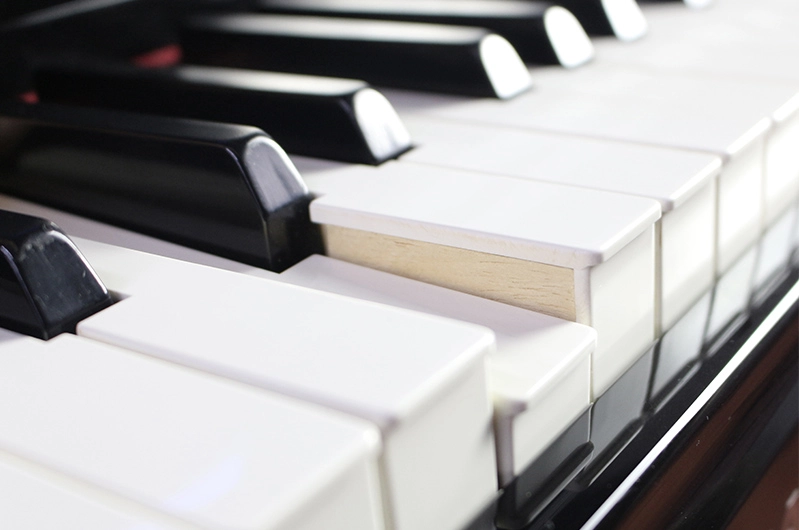 wooden piano stand