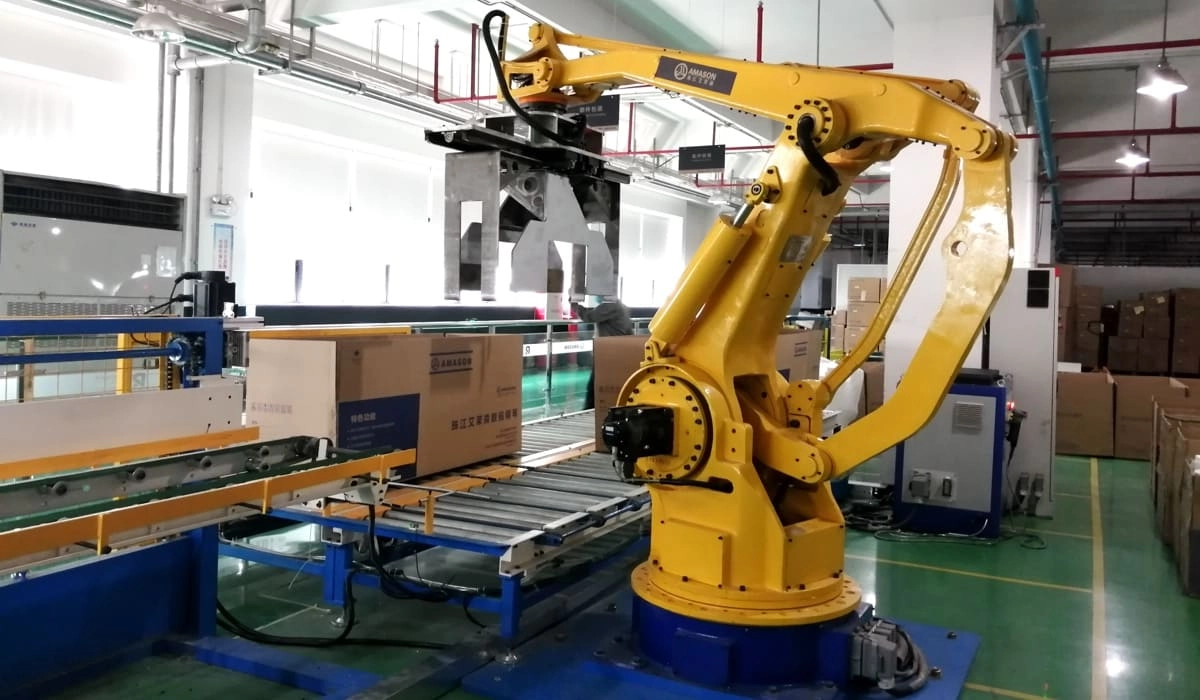 Manufacturing Equipment Flykeys factory piano production robotic arm