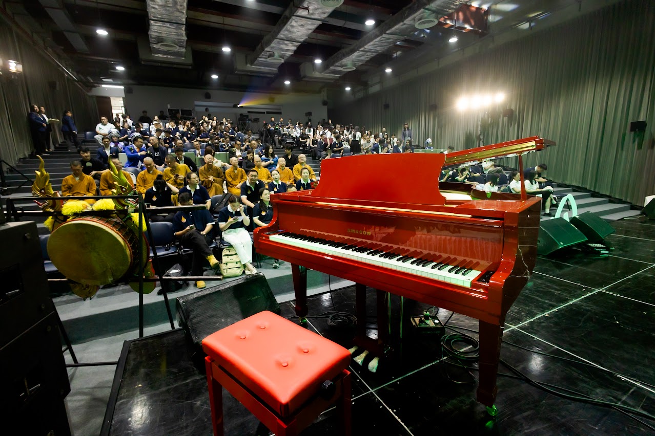 FLYKEYS Grand Digital Piano GP6100