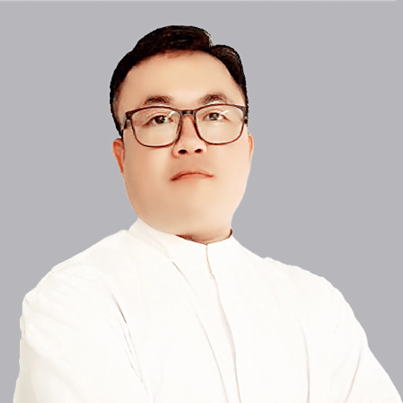 Li Xiangping-Senior Perfumer-Senior Perfumer of Daily Chemical Technology Center - LEUXSCENT