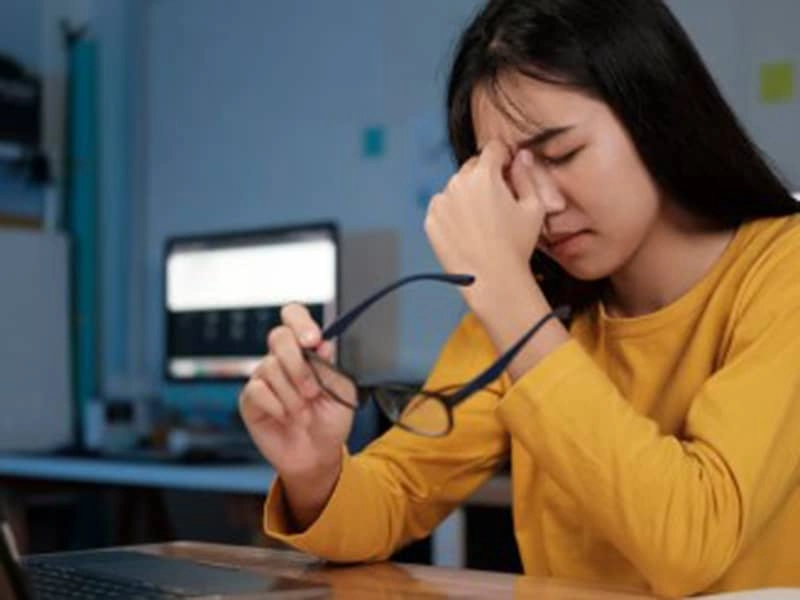 Daily Eye Care for Digital Workers - Skaphor