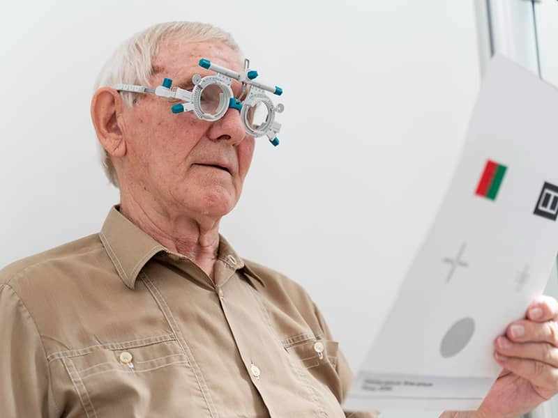 Vision Maintenance for Middle-Aged and Elderly - Skaphor