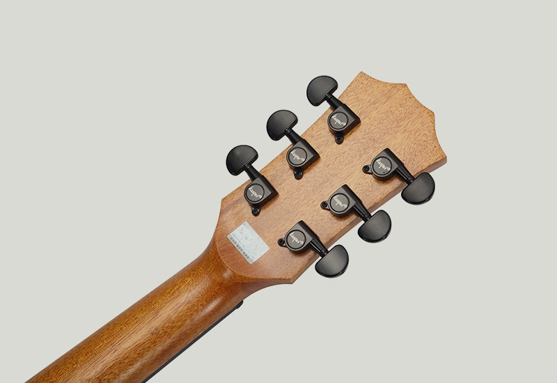 stringing-classical-guitar stringing classical guitar