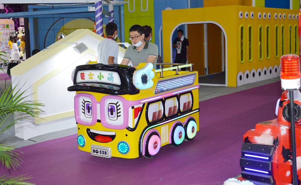 2021 Guangzhou amusement expo bus kiddie ride