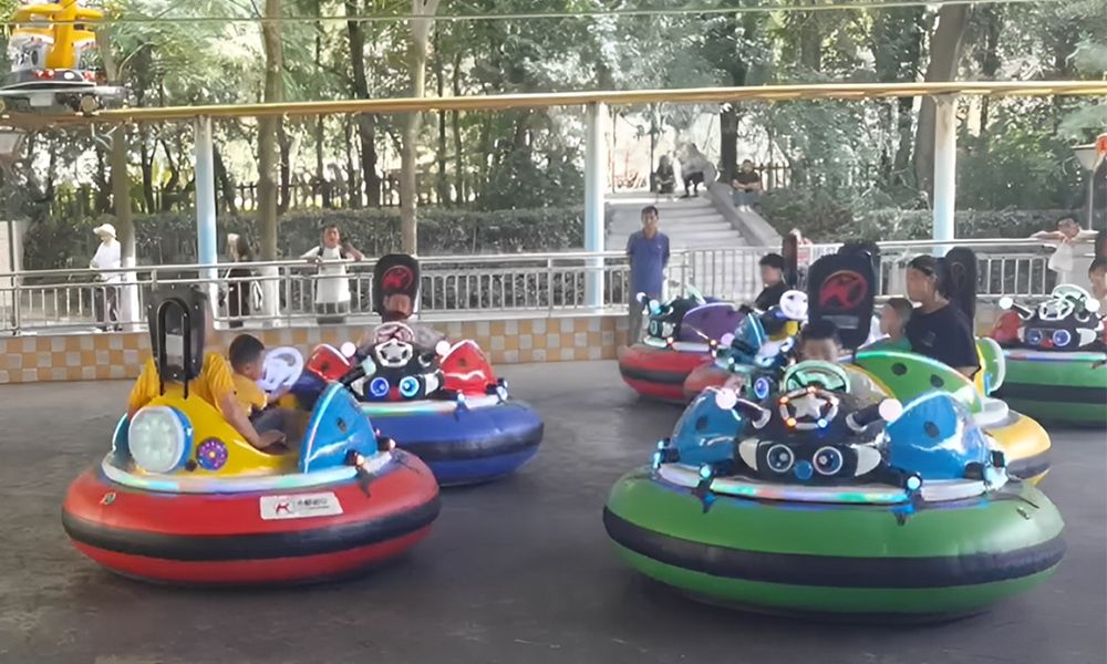 Amusement park beetle bumper cars playground for kids