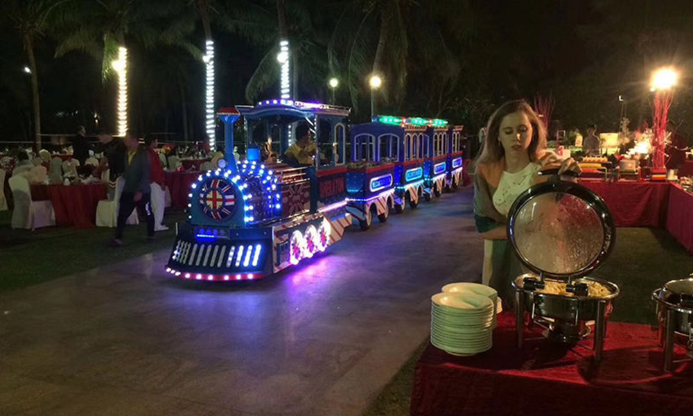 amusement park british trackless train