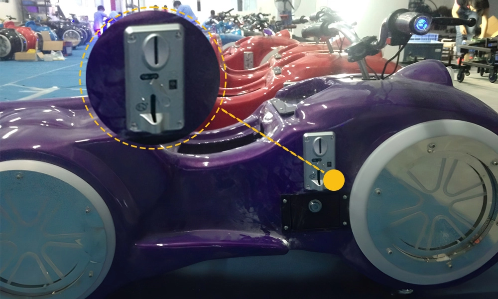 Customized version of the Prince motorcycle with a coin-operated mechanism - H.Q.Amusement