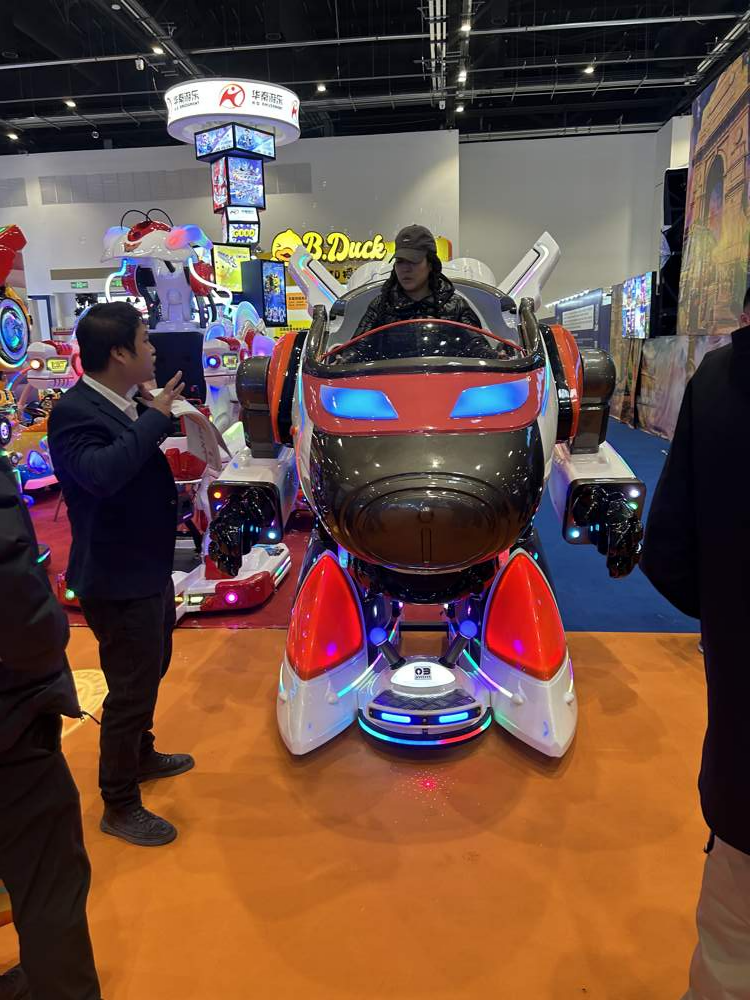 Exhibition  walking robot ride for adult