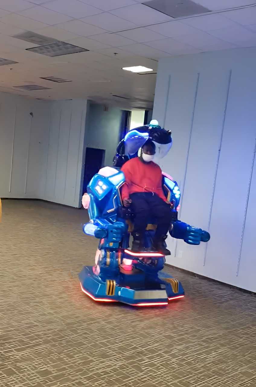 Indoor Arcade walking robot for adults