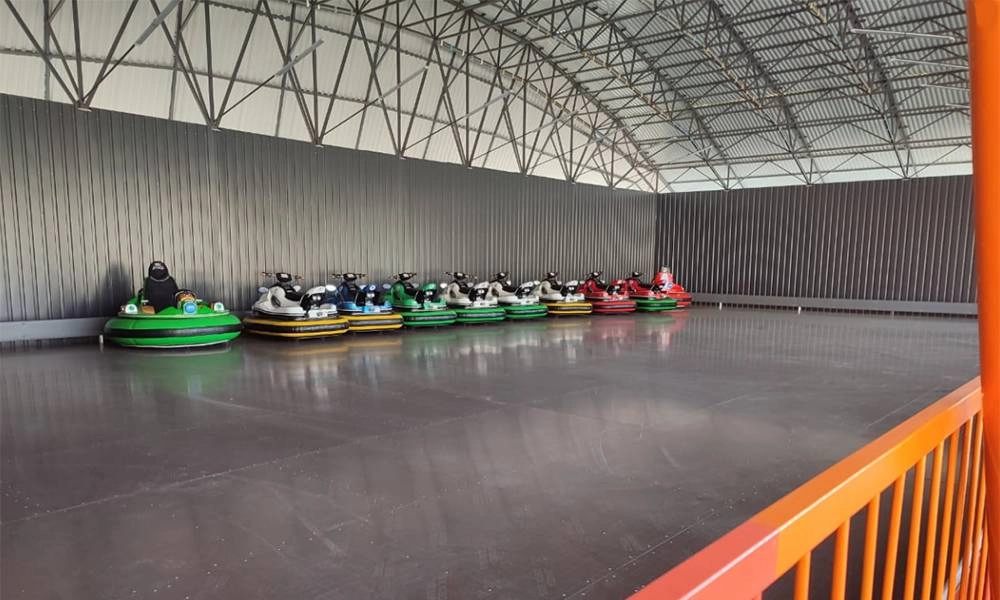 Kazakhstan Customer Feedback Photos of Motorboat Bumper Car Venue - H.Q.Amusement