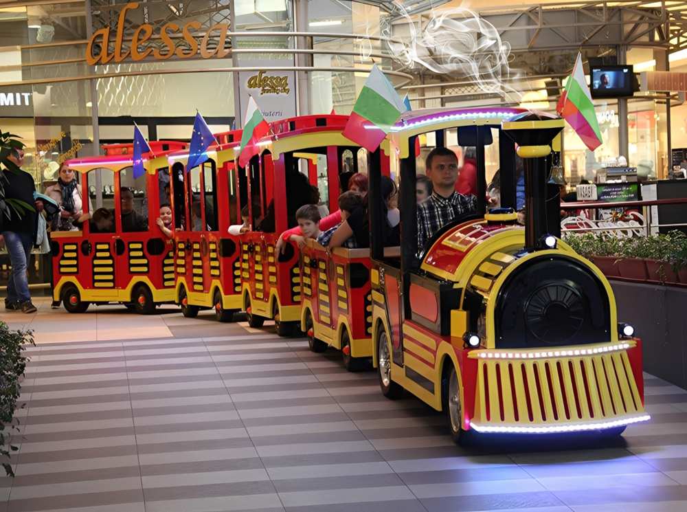 mall trackless train