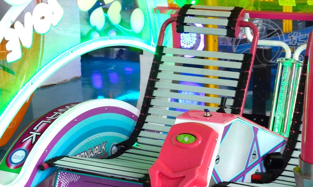 moonwalk car first generation Spring-Loaded Seat - H.Q.Amusement