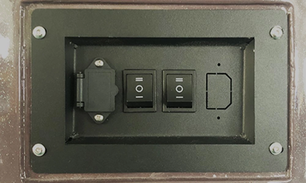 protected power switch - H.Q.Amusement
