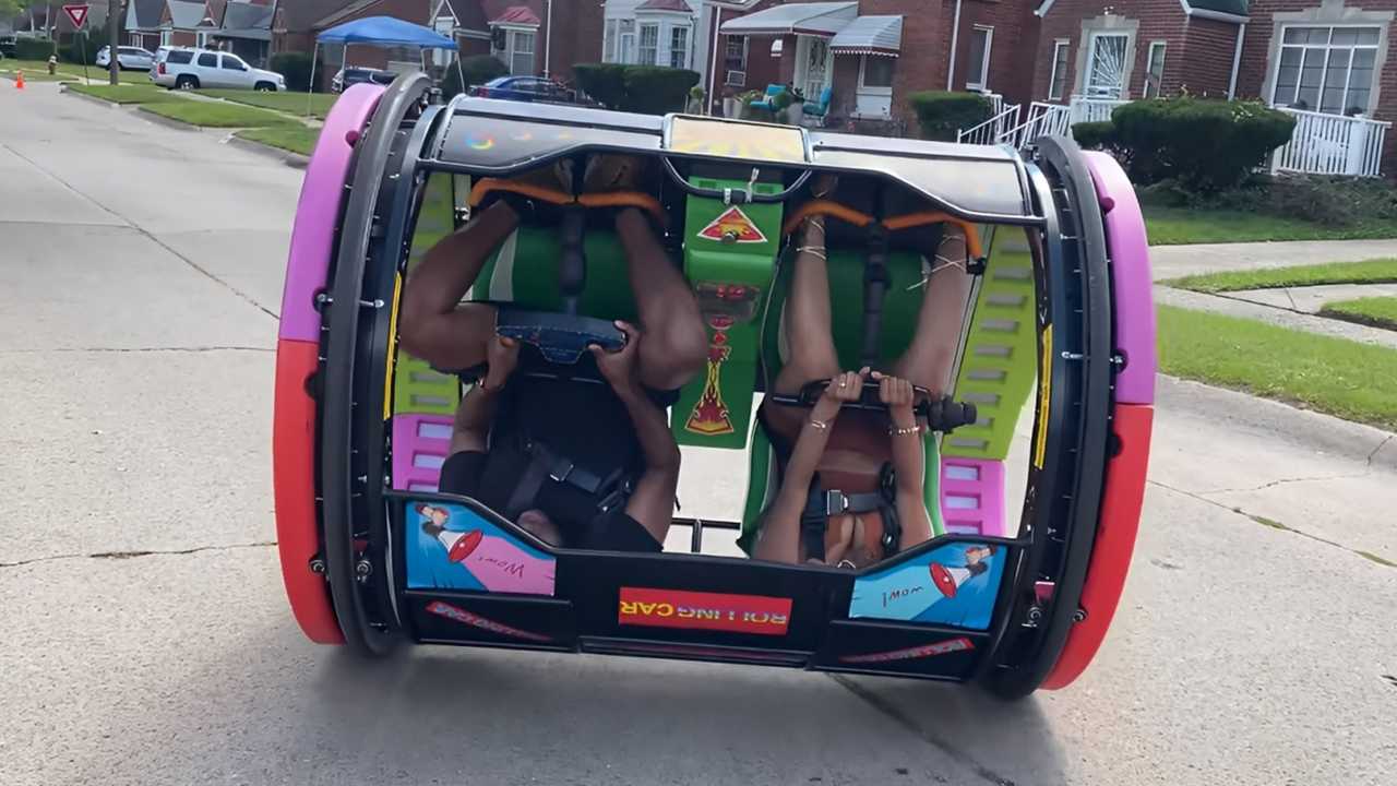 rolling car for couple