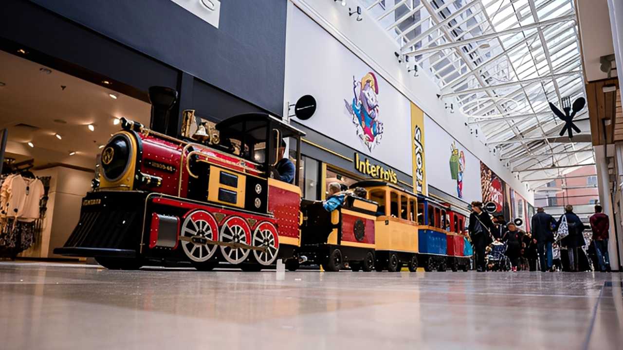 shopping mall train business
