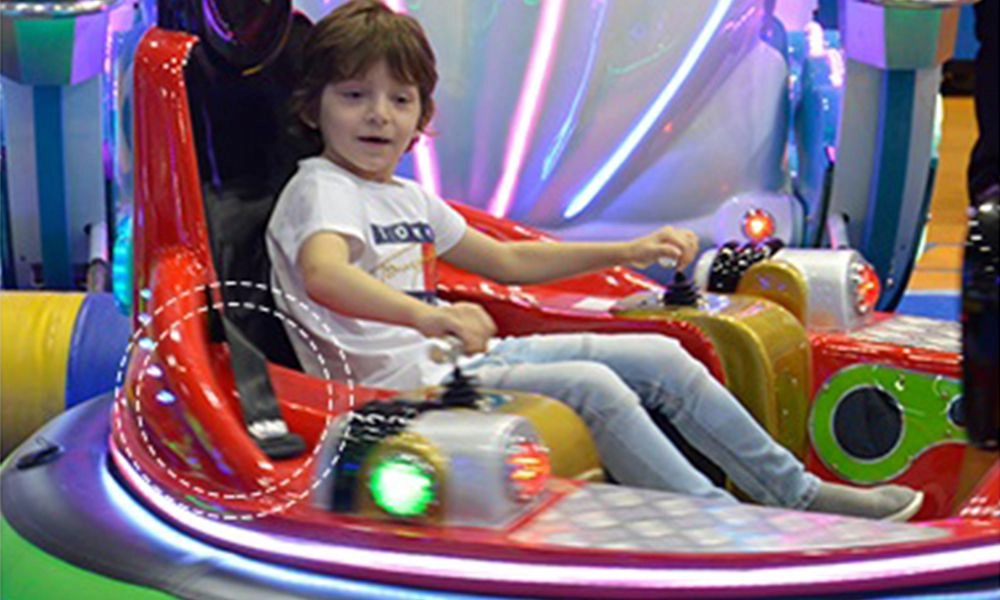 Spaceship Adult Bumper Car Spacious Seat 3C Certified Safety Belt - H.Q.Amusement