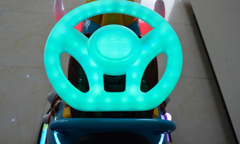 Transparent and luminous steering wheel - H.Q.Amusement