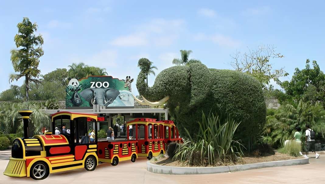 zoo trackless train