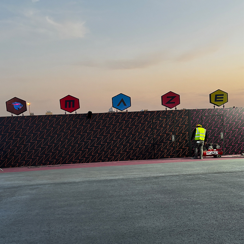 interactive escape maze