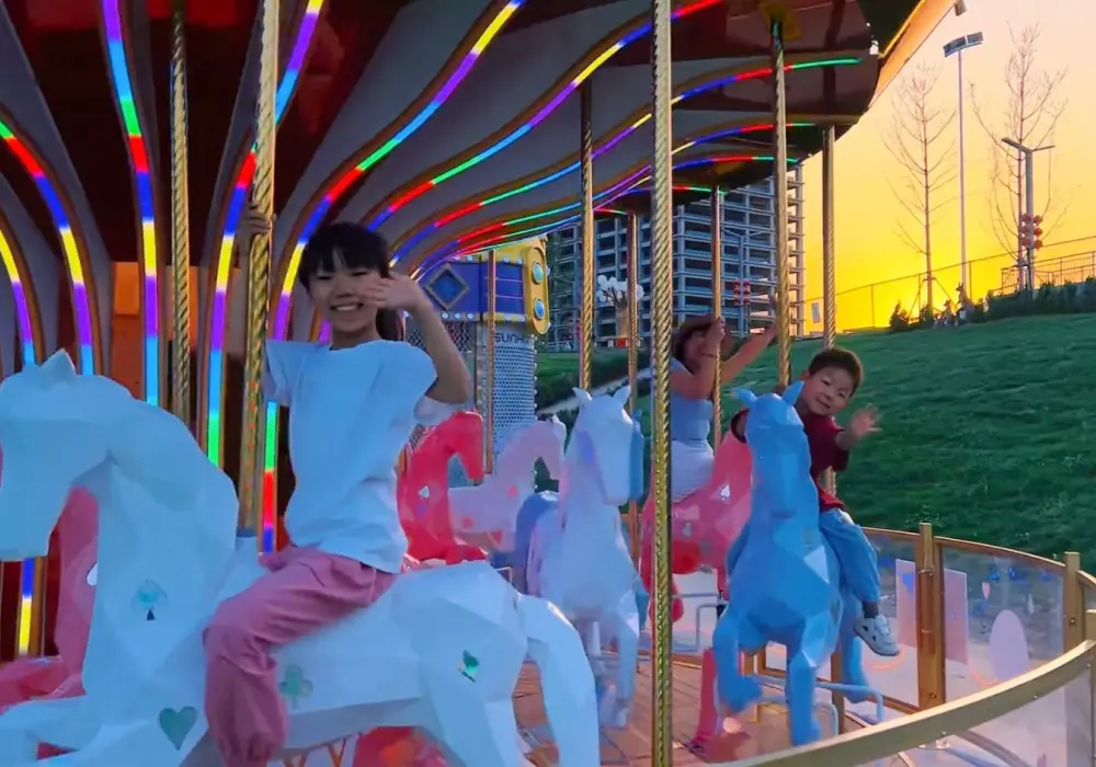 Commercial Center Amusement Park Rides-Carousel-Golden Years Carousel-16P - SUNHONG