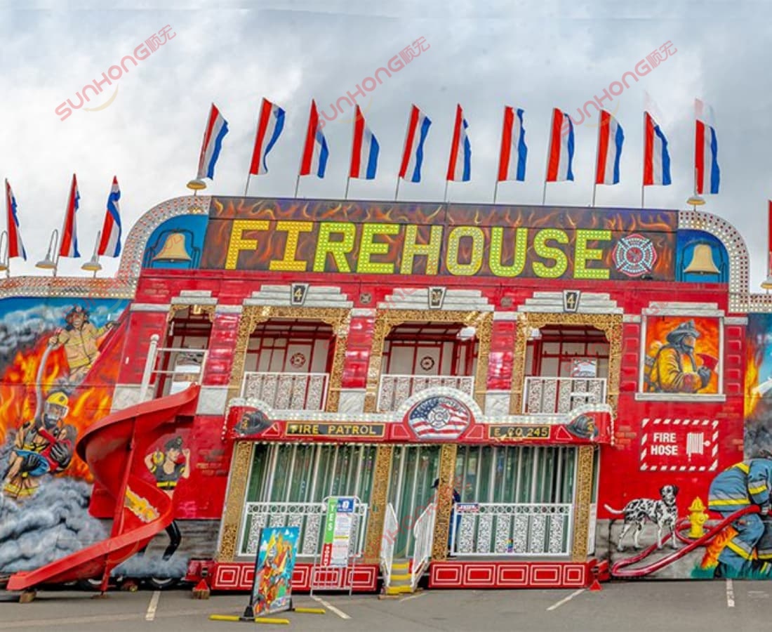 Passeios de carnaval da Glass House Passeios de carnaval da Glass House