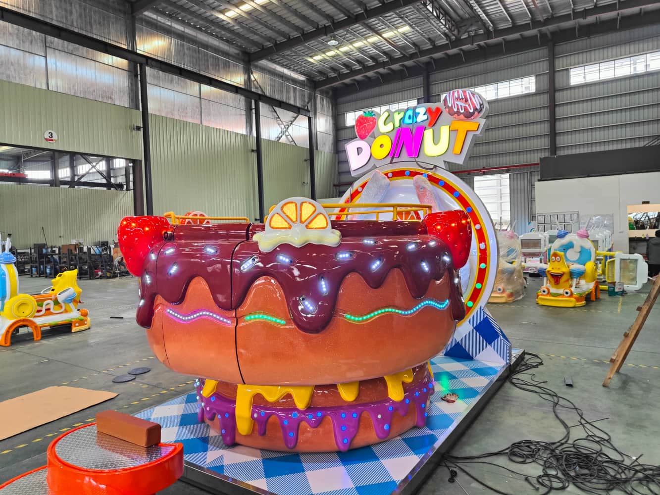 SUNHONG Crazy Donut-10P amusement ride manufactured in factory workshop showing professional production quality