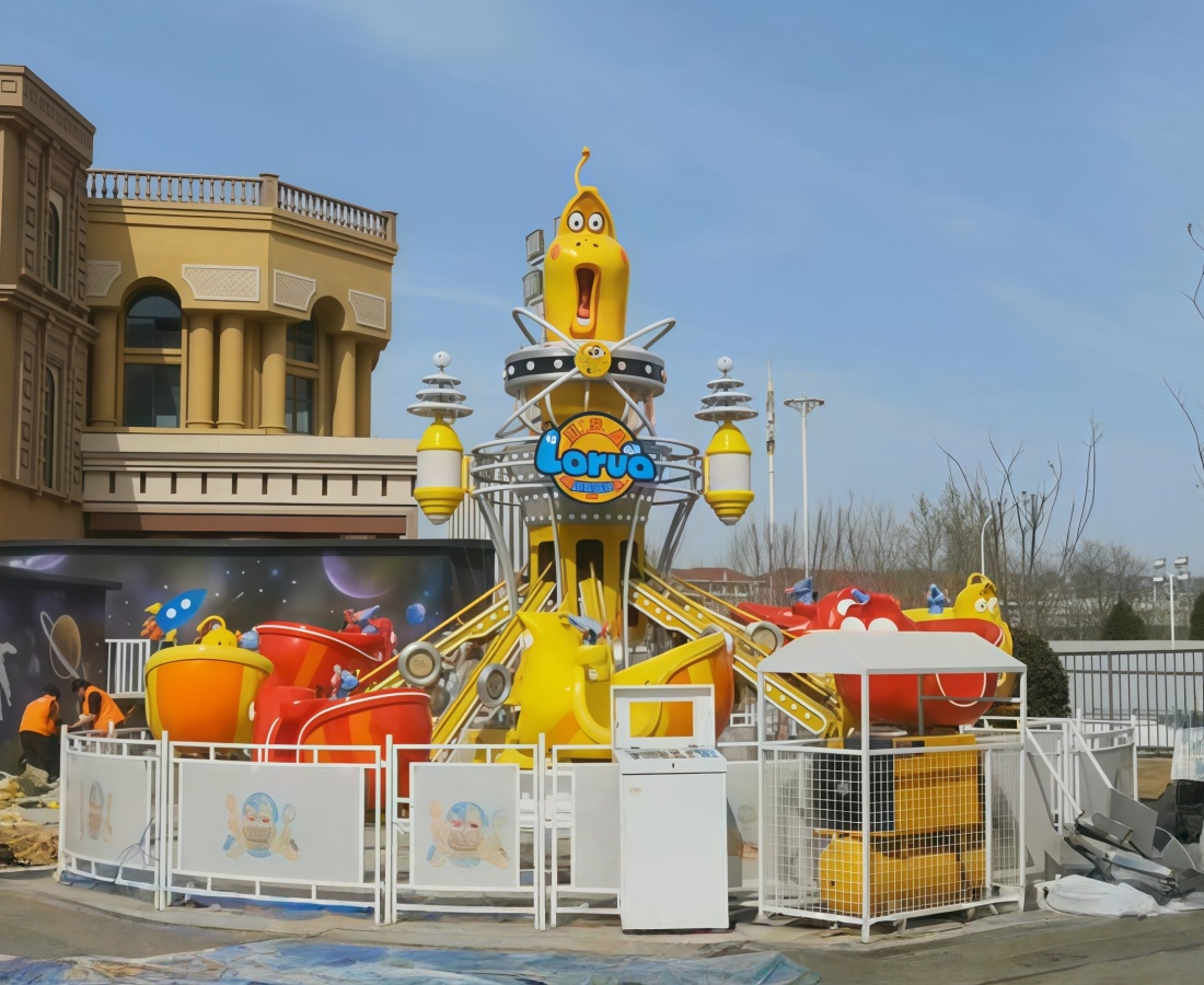 Larva Air Combat self control plane ride being tested after installation in an amusement park. - SUNHONG