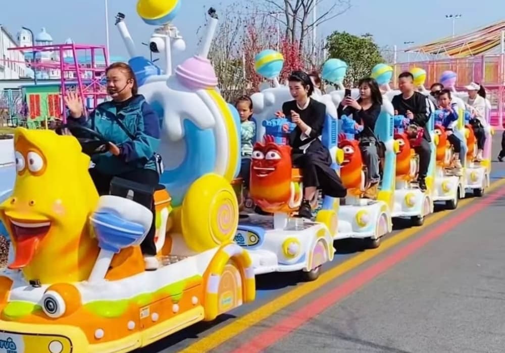 Larva City Adventure Park Amusement Rides-Larva Ranger-11P - SUNHONG