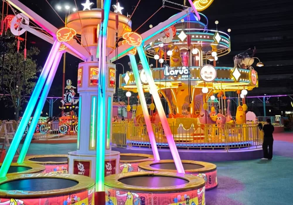 Larva City Adventure Park Amusement Rides-Larva Trampoline - 5P - SUNHONG