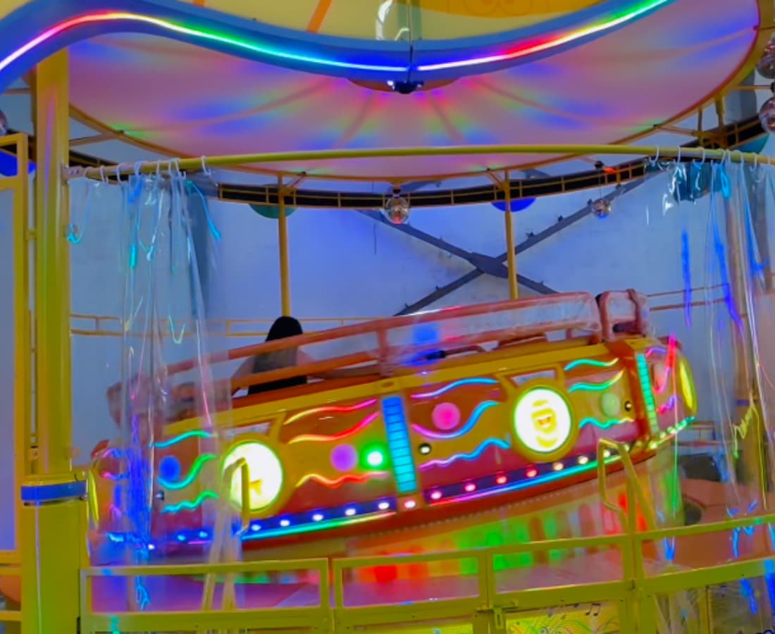 Larva-Disco-Tagada-Seat-Front-View-SUNHONG-Factory.jpg - SUNHONG