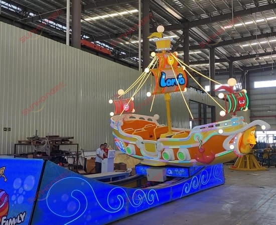 Larva-Drifting-in-Larva-Theme-Park - SUNHONG Larva Drifting in Larva Theme Park - SUNHONG