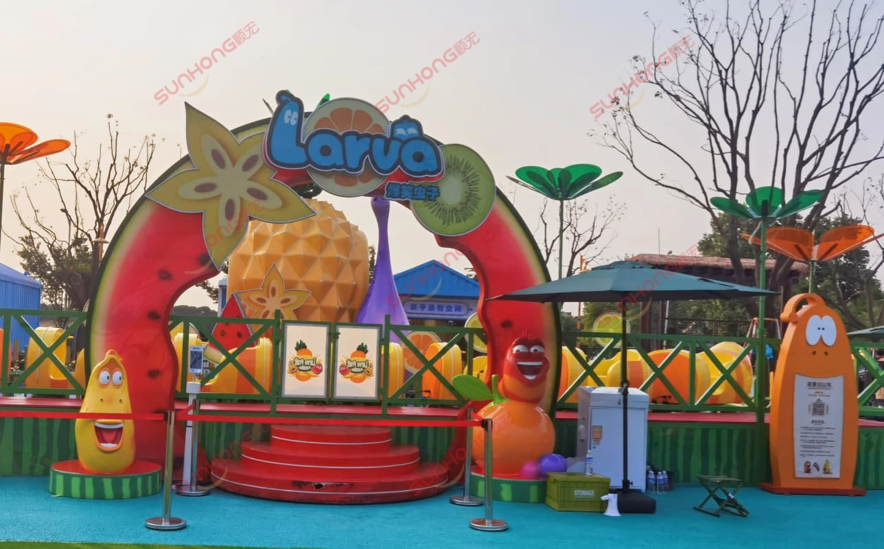 Larva-Signage-and-Notice-Boards - SUNHONG Larva-themed entrance signage and notice boards on display. - SUNHONG