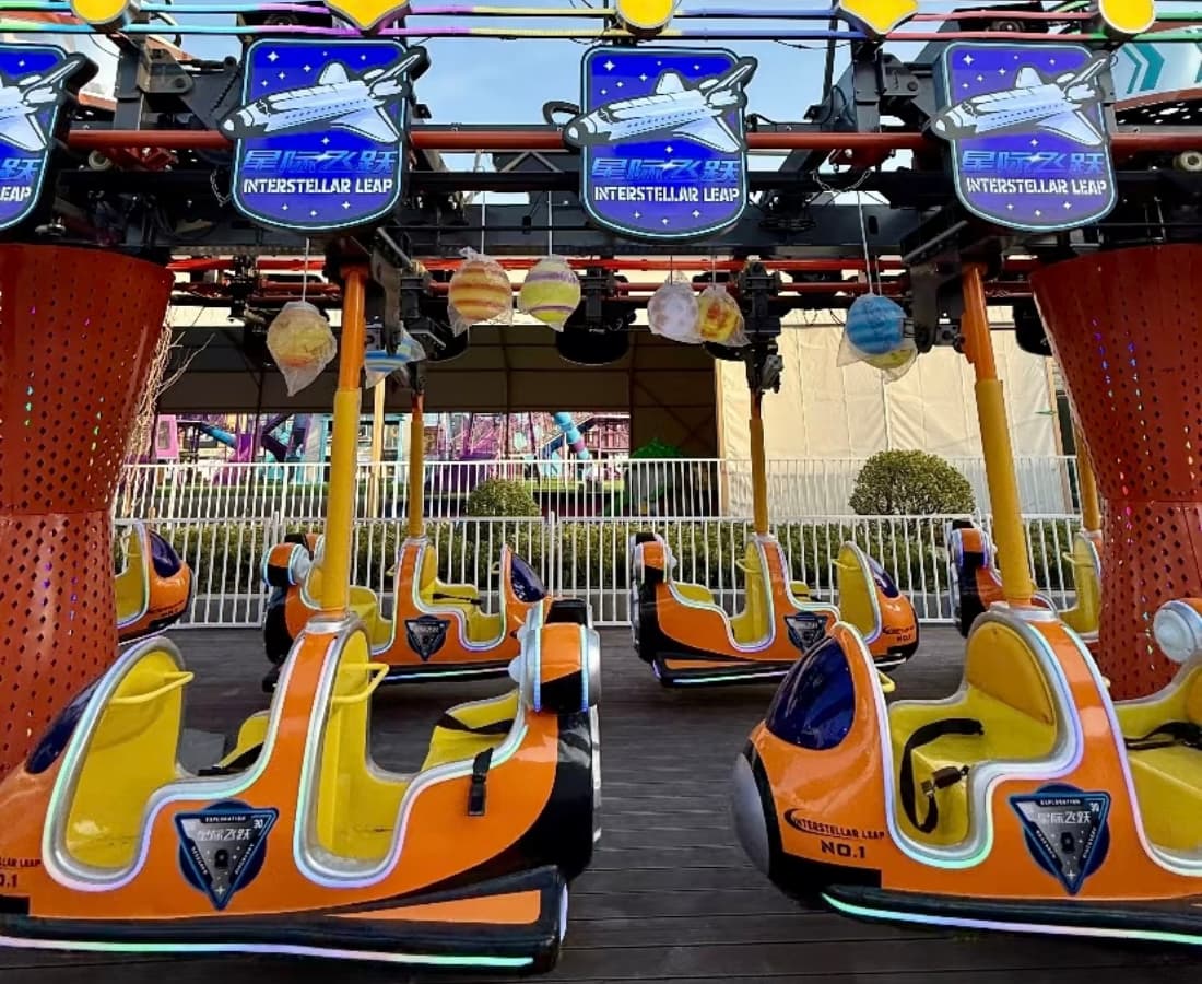 Larva Speed Ride in Larva Adventure Theme Park - SUNHONG