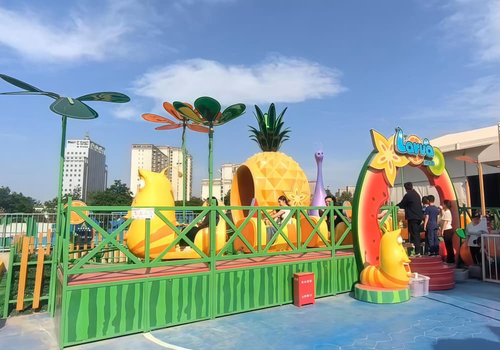 Larva Theme Park Government Collaboration Amusement Rides-Larva Fruitland-16P - SUNHONG