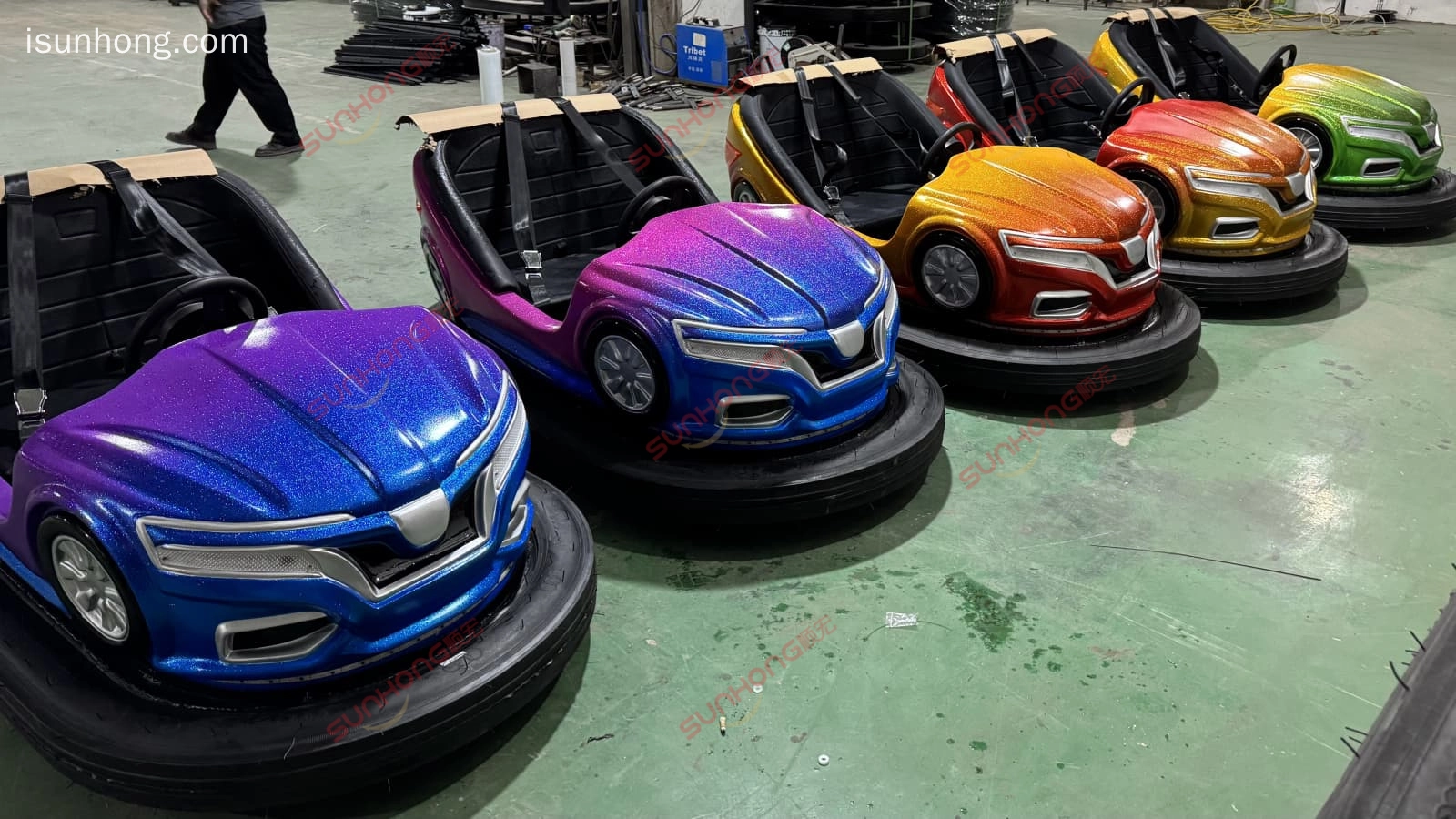 Autos de choque metálicos en venta para adultos - SUNHONG Autos chocadores para adultos en color metalizado con asientos dobles - SUNHONG