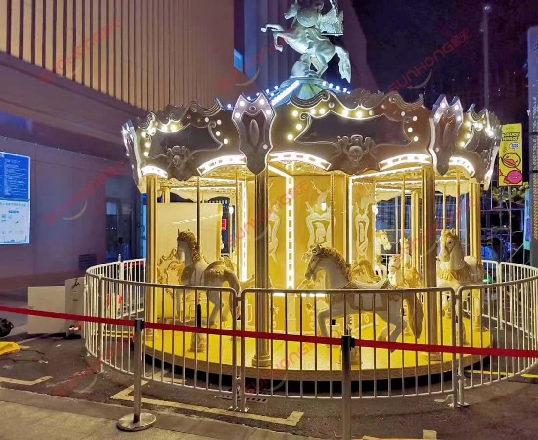 SUNHONG-knight-sparta-12P-carousel-night-lighting-02 - SUNHONG SUNHONG Knight Sparta 12P karusel dengan pencahayaan keemasan pada waktu malam, karusel hiburan untuk dijual - SUNHONG