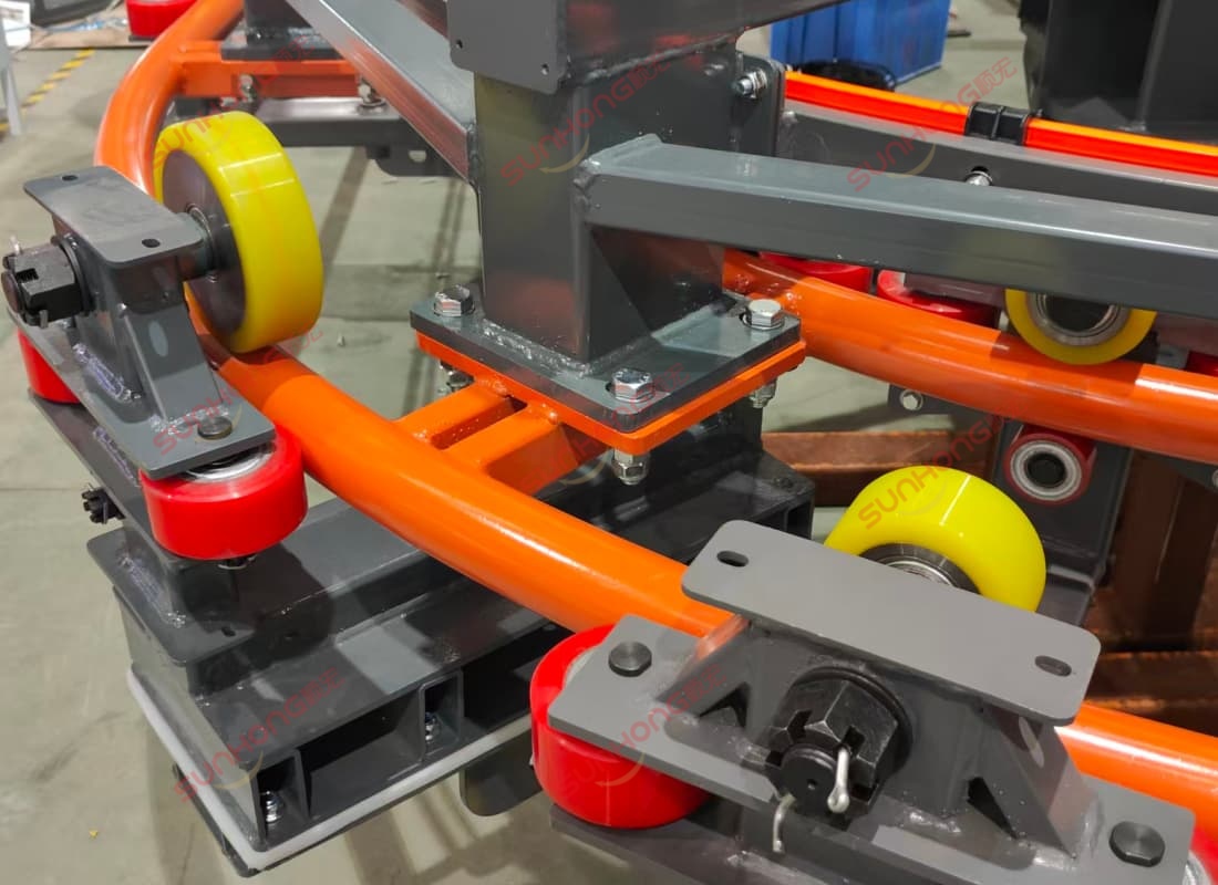 sunhong-roller-coaster-track-spray-painting.jpg SUNHONG roller coaster track undergoing automotive-grade spray painting treatment for enhanced durability and smooth ride experience.