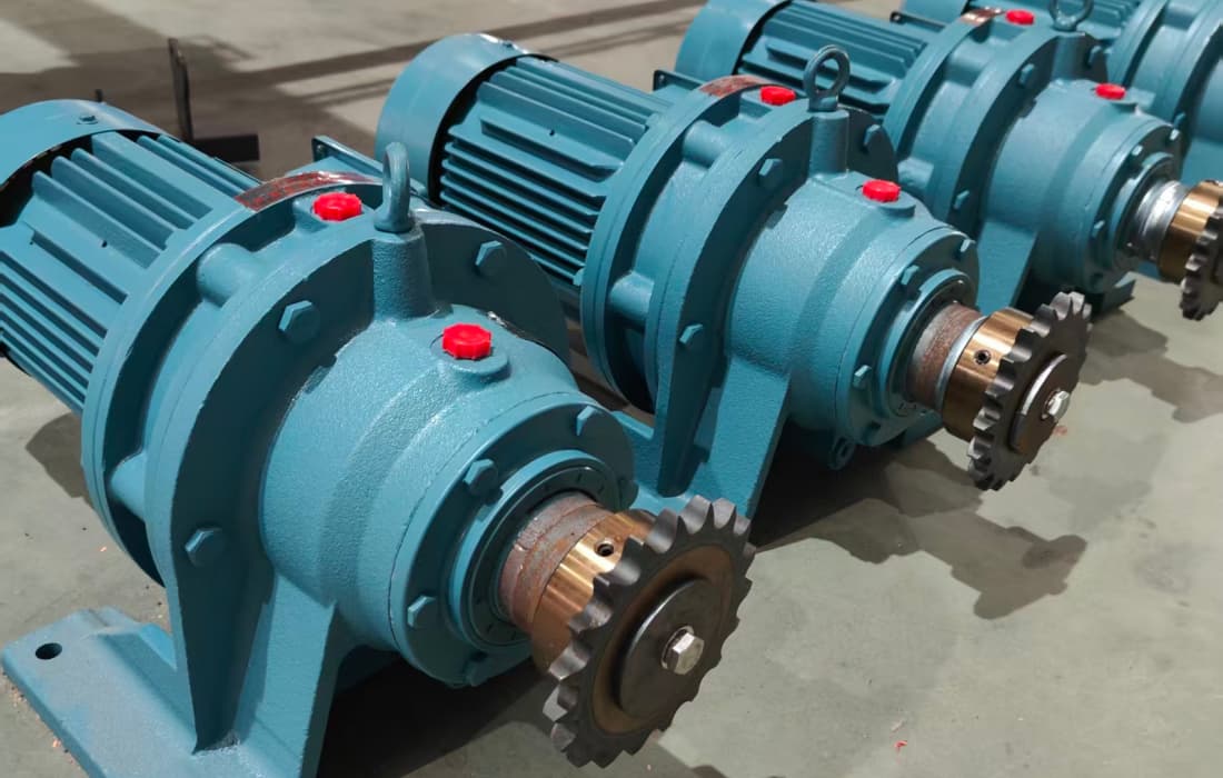 Close-up of the motor for SUNHONG amusement rides, showcasing the high-quality components used in theme park attractions. - SUNHONG