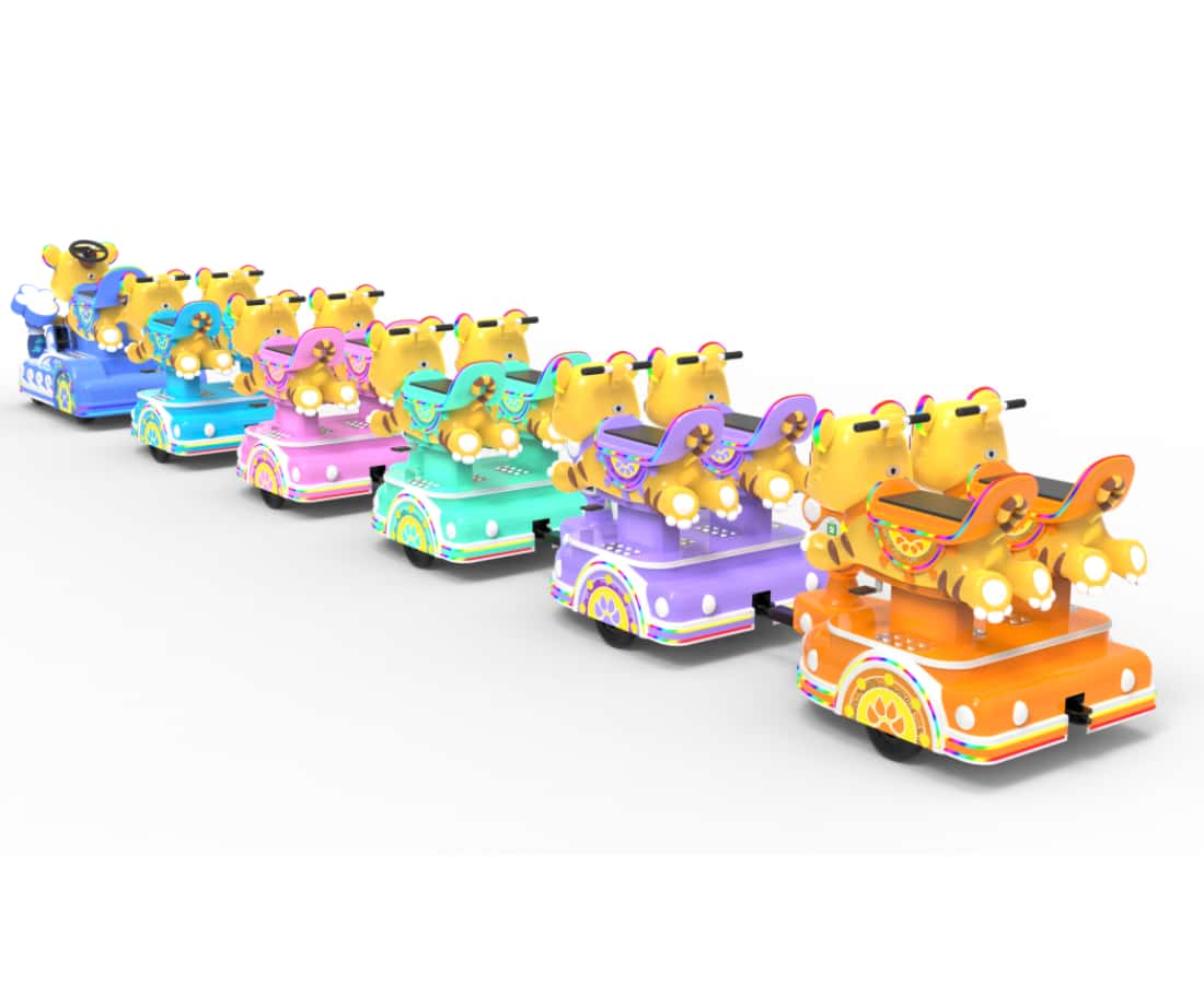 Pandangan belakang unit perjalanan kereta api Tigger yang bertenaga menonjolkan reka bentuk yang berwarna-warni dan suka bermain untuk kanak-kanak. - SUNHONG