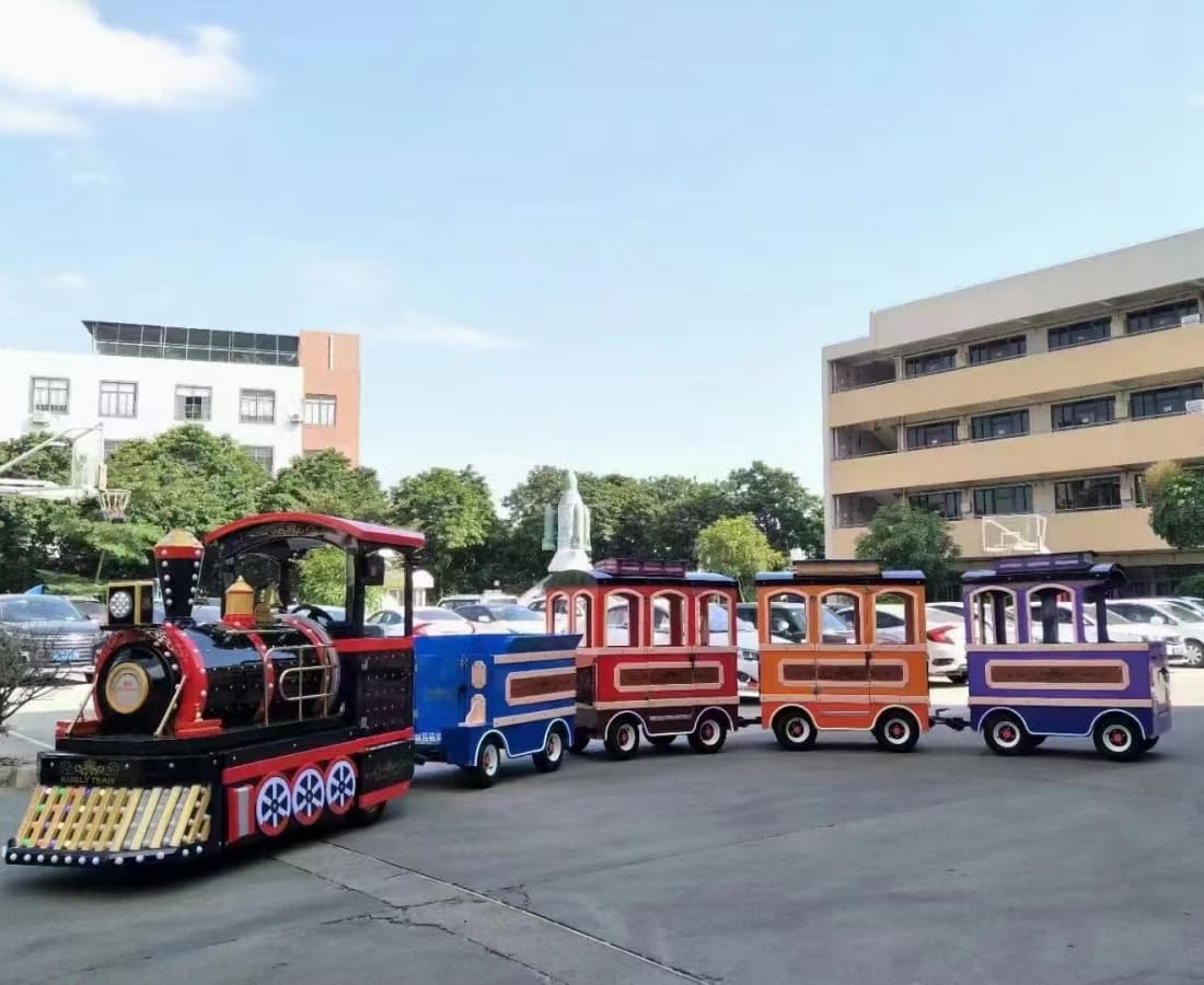 Tren real sin vías de estilo real que circula en el patio de una escuela, tren eléctrico para recorridos panorámicos - SUNHONG