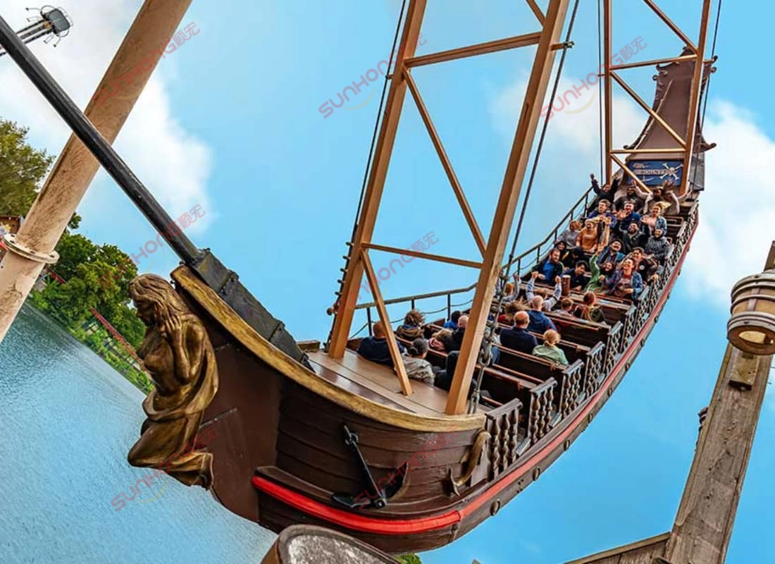 viking-style-pirate-ship-ride - SUNHONG Viking-themed swinging pirate ship ride with detailed wooden design - SUNHONG