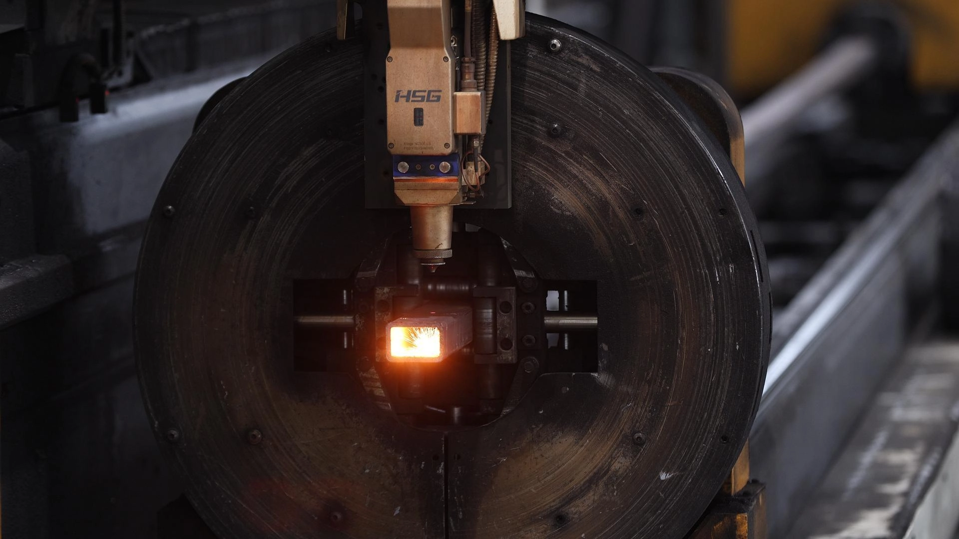 Welding Process - SUNHONG