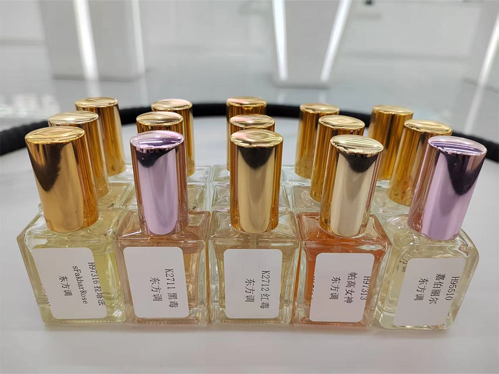 10--Sending-The-Samples-To-Clients-For-Confirmation - Kartun