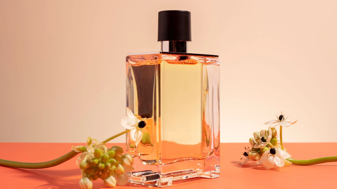 The-Art-of-Perfume-How-to-Choose-Your-Perfect-Scent - Kartun